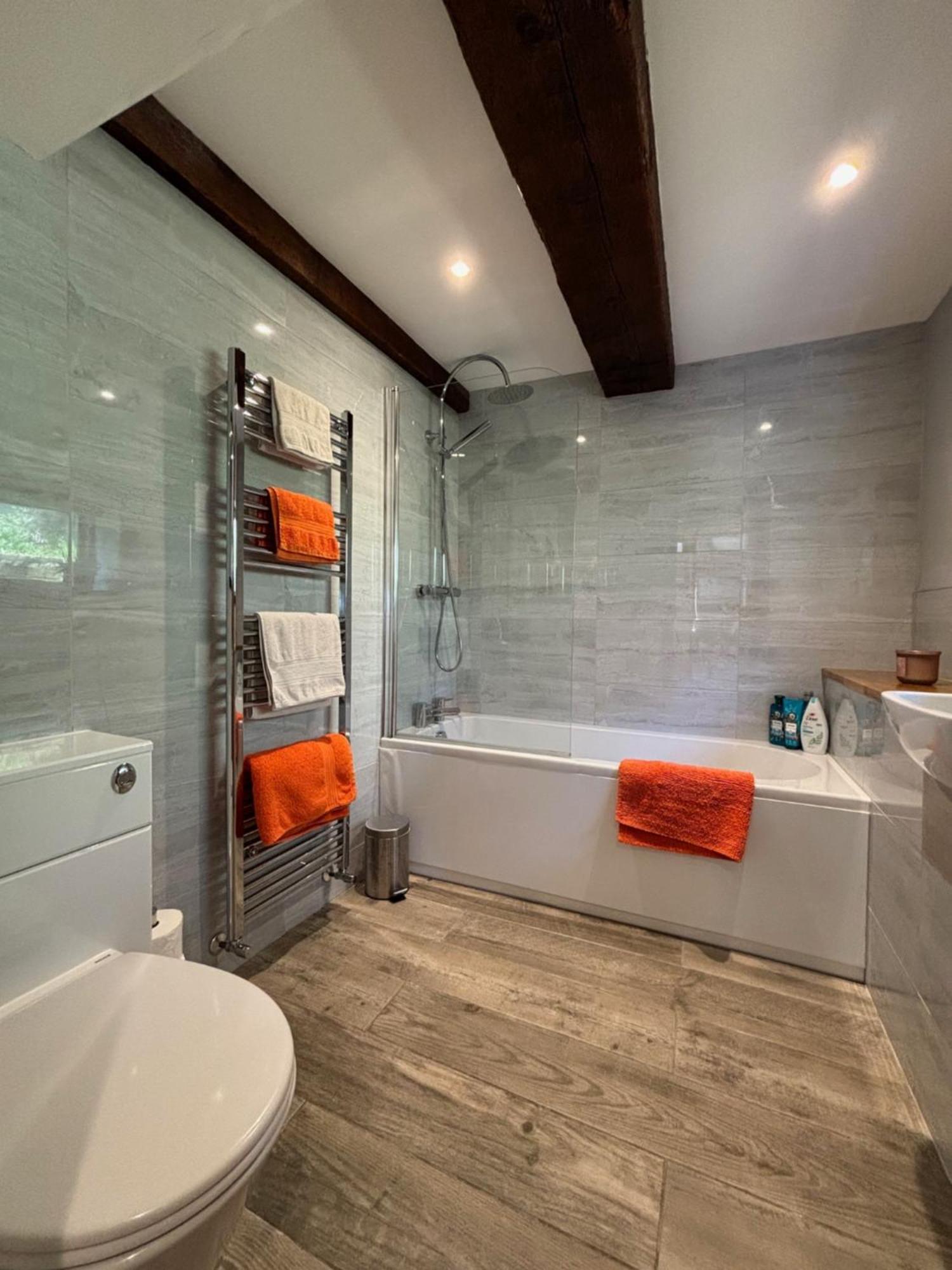 Cosy Coastal Hideaway With Incredible Sea Views Apartment Fortrose Ngoại thất bức ảnh