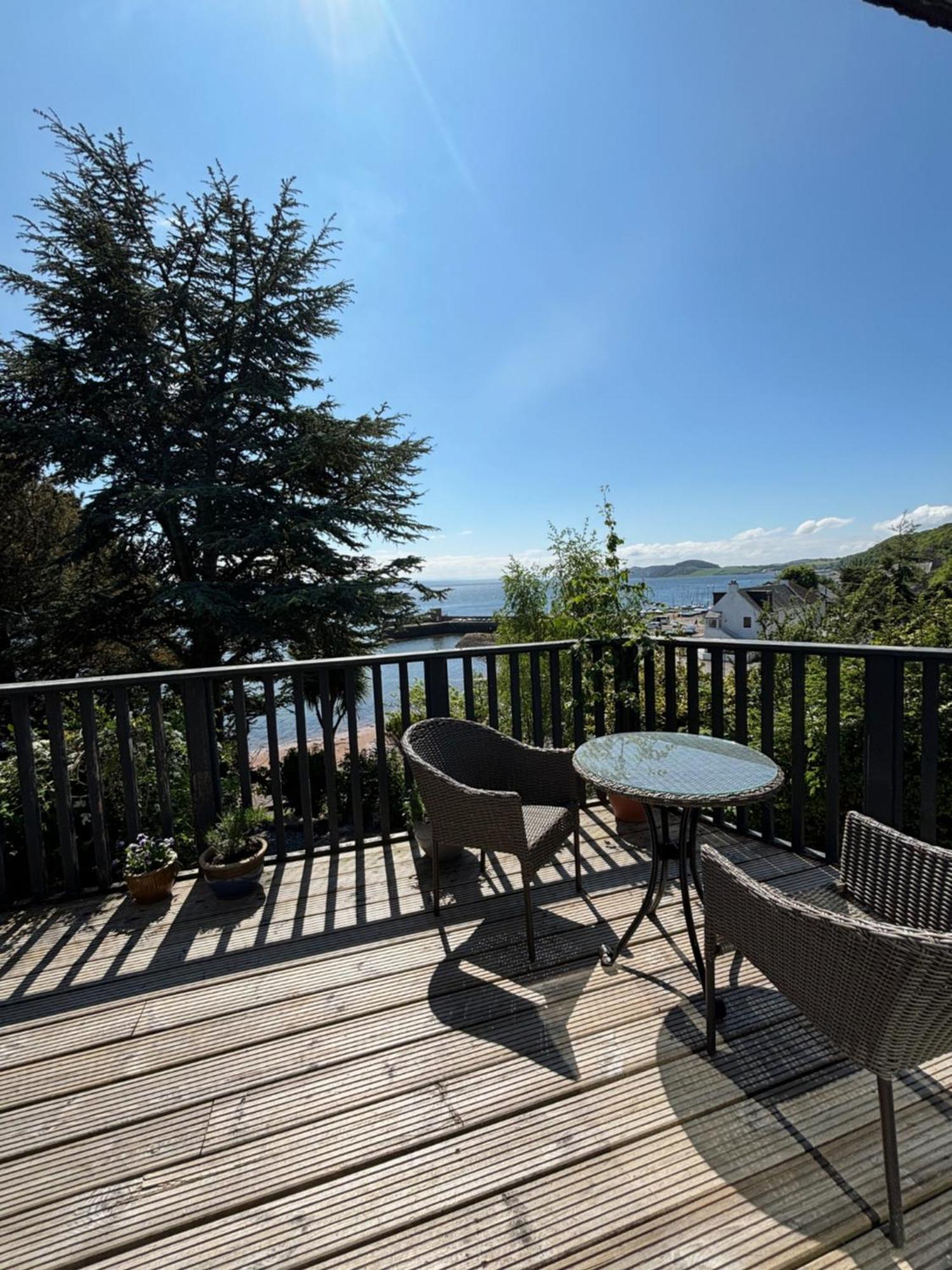 Cosy Coastal Hideaway With Incredible Sea Views Apartment Fortrose Ngoại thất bức ảnh